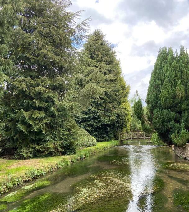 Little Gem Cottage Luxury Cottage Bourton, Dog Friendly, Parking, Gdn Bagian luar foto